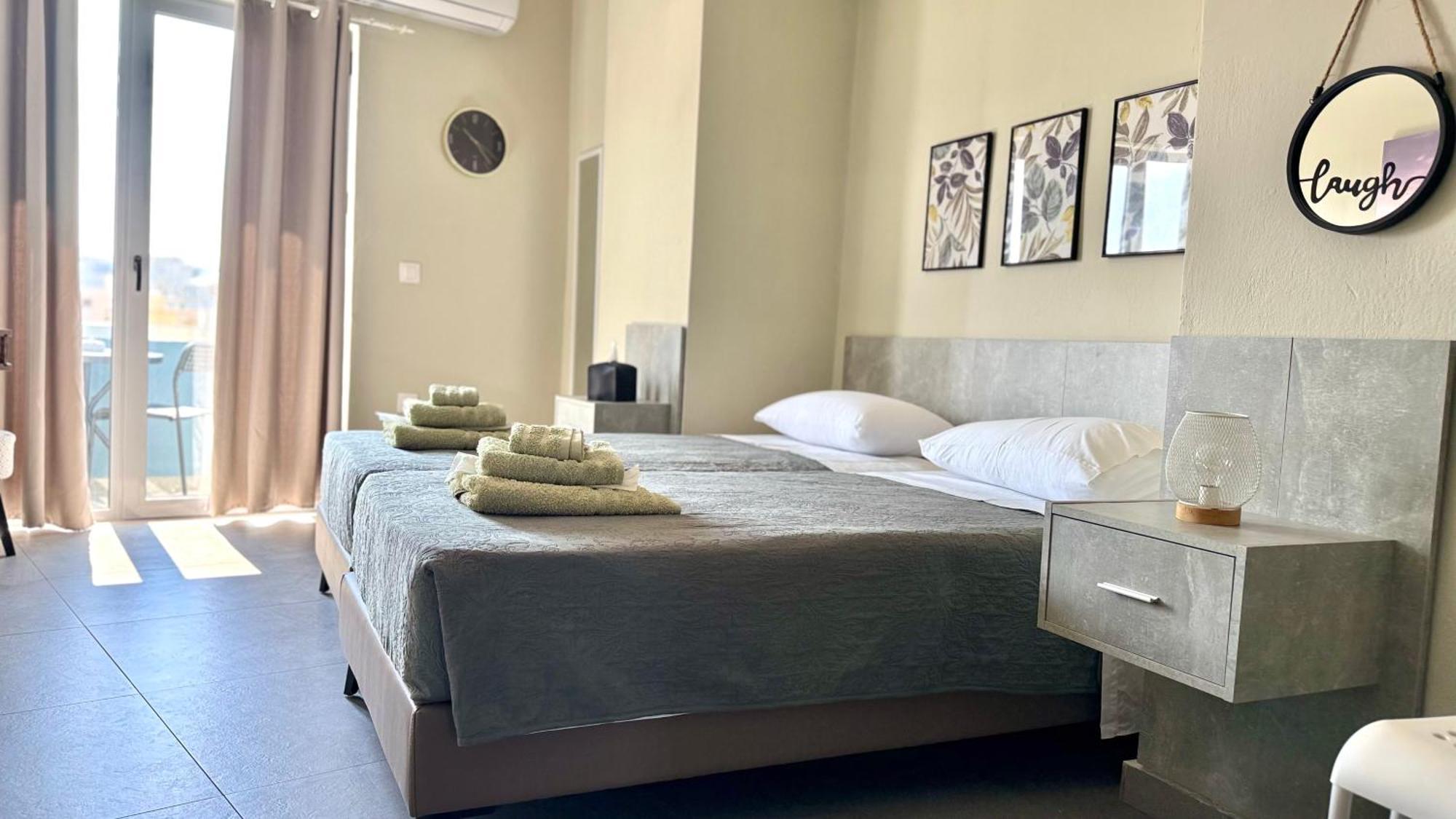 Sea Side Rooms Rhodes City Buitenkant foto